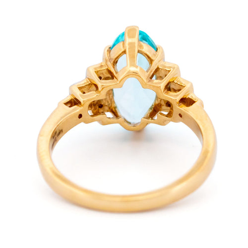 Bague 54 Bague en or jaune et blanc 14k, topaze bleu clair et diamants 58 Facettes 13F66C689D7D405092B7BF43BE6B2C3D