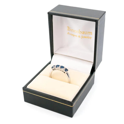 Bague 53 Bague en or blanc 14k, saphirs et diamants 58 Facettes A28D8A9A0CDA40E7836CD5CECD0B9E96