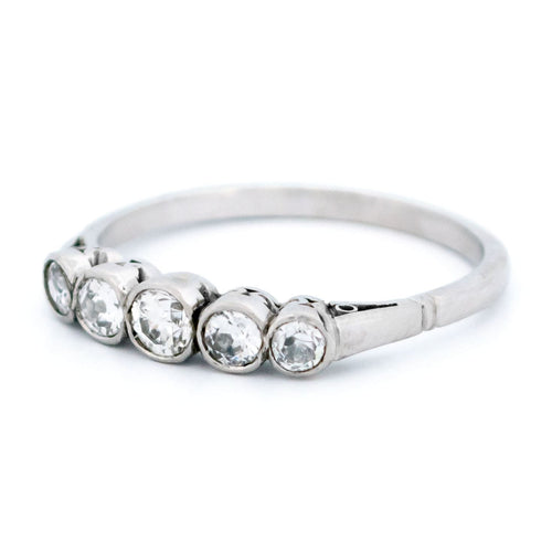 Bague 52 Bague Art déco en platine et diamants taille ancienne 58 Facettes 8D29C316746B4EEB8417BC502D3A01B7