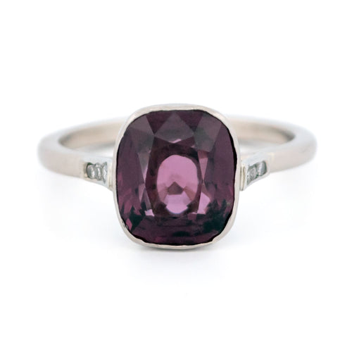 Bague 55 Bague solitaire en or blanc 14k, spinelle violet et diamants 58 Facettes 0E6834F78A724A9A84920FE8587E5737