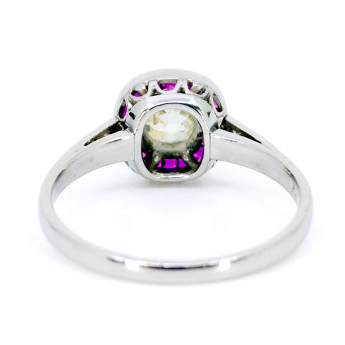 Bague 54 Bague à entourage en platine, diamant taille coussin et rubis 58 Facettes ADE2BF9354AF4E13979BDB8D0612296F