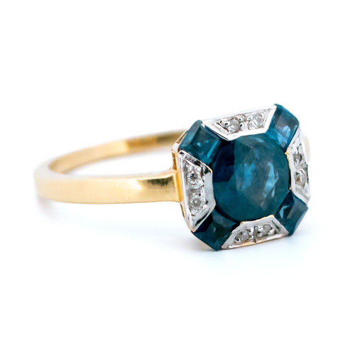 Bague 54 Bague Art déco en or jaune et blanc 14k, saphirs et diamants 58 Facettes A1B5A63F67DC470BBDE9C604A766488F