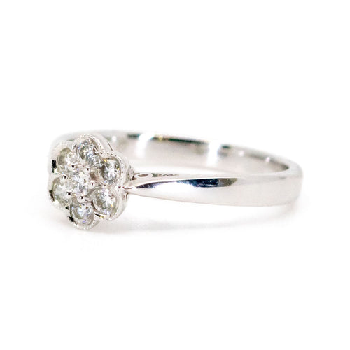 Bague 52.5 Bague en or 18k ornée de diamants taille brillant 58 Facettes BA5BC8ADBC5344D3850C48BDAB2839C9