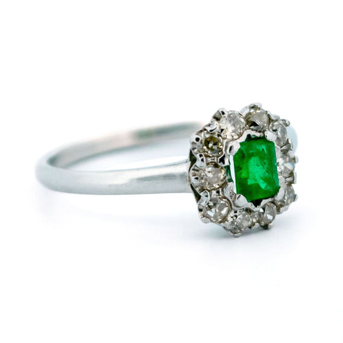 Bague 55 Bague en platine avec émeraude et diamant taille ancienne 58 Facettes EFE2B9EBF8604A5CAEB3D178155A7ABF