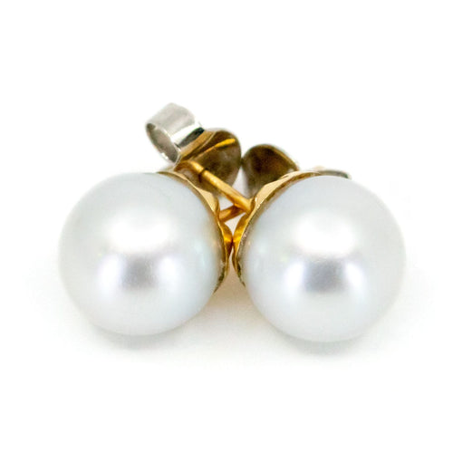 Boucles d'oreilles Boucles d’oreilles puces en or 14k et perles de culture des mers du Sud 58 Facettes 5956B3B65EBD4DFC8DEDBC4C00A25B62