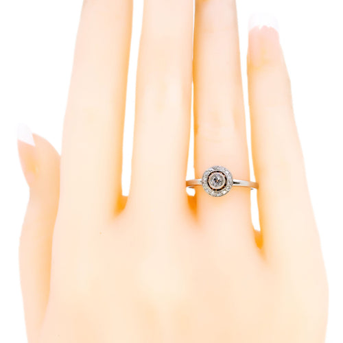 Bague 54 Bague halo en platine et diamants 58 Facettes F22F927C55B84450ABA6DDB751888584
