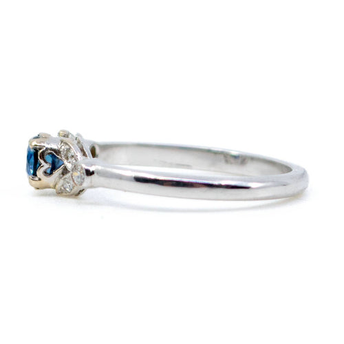 Bague 56 Bague en or blanc 18k, saphir et diamants 58 Facettes FDE2BC3730164241BDDC6684134D608E