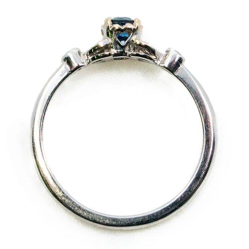Bague 56 Bague en or blanc 18k, saphir et diamants 58 Facettes FDE2BC3730164241BDDC6684134D608E