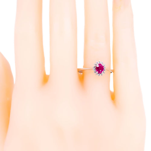 Bague 56 Bague en or blanc 18k, rubis et diamants taille brillant 58 Facettes BD9C730AA39B4AAEB0193BE072F70275
