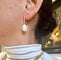 Boucles d'oreilles Boucles d’oreilles pendantes en or blanc 14k, perles et diamants 58 Facettes 7AA02CDE42DF4B01BD2FB99FFD194D6E