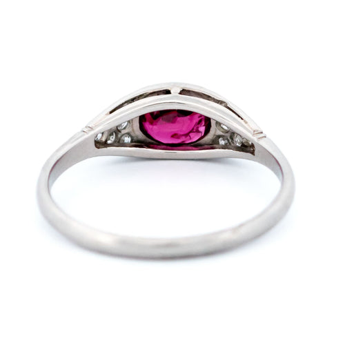 Bague 54 Art déco - Bague en platine, rubis et diamants, monture est-ouest 58 Facettes F1E1A4FD501C4E3DACF24D81E9733D17