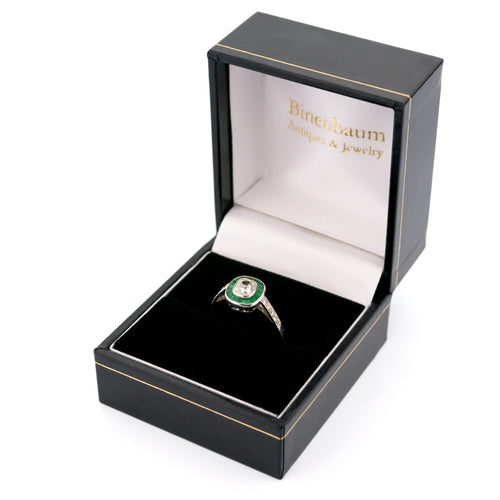 Bague 54 Bague halo en platine avec émeraudes et diamants 58 Facettes 0253537B9AA54B51AAA193B4ECCD23A9