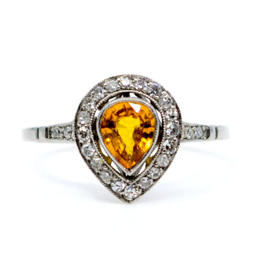 Bague 55 Bague entourage en platine, saphir jaune et diamants, inspiration Art déco 58 Facettes E275637443C84714A0A22DDAAB421B60