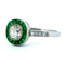Bague 54 Bague halo en platine, émeraudes et diamants 58 Facettes 05BD5AD7D3304DC6B1AAC3B2841A7E82