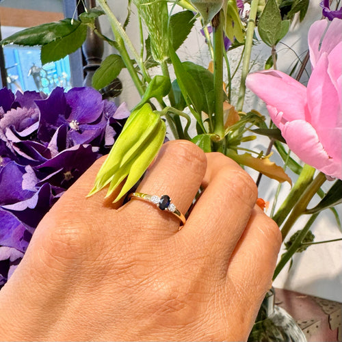 Bague 56 Bague trilogie en or jaune 14k, saphir ovale et diamants 58 Facettes 0BE2E0027AF249D8961C62CA7CE47B17