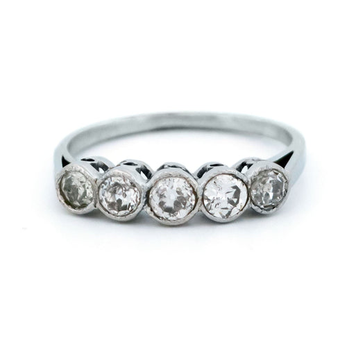 Bague 51 Bague à ligne de diamants taille ancienne en platine, Art déco 58 Facettes EB97F97F2DD34FEAA169E9DFF9E7A405