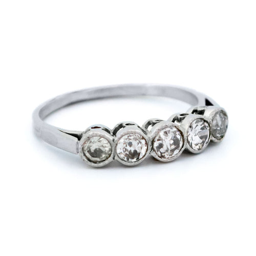 Bague 51 Bague à ligne de diamants taille ancienne en platine, Art déco 58 Facettes EB97F97F2DD34FEAA169E9DFF9E7A405