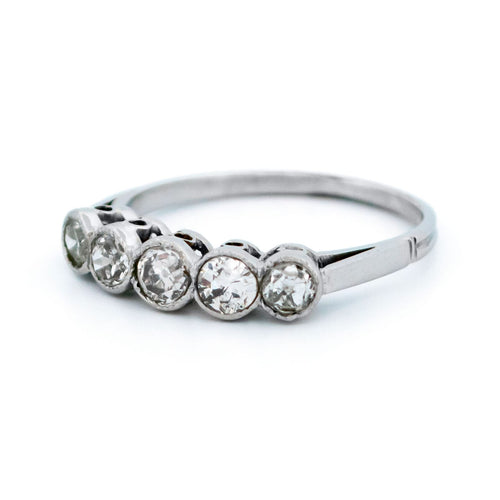 Bague 51 Bague à ligne de diamants taille ancienne en platine, Art déco 58 Facettes EB97F97F2DD34FEAA169E9DFF9E7A405