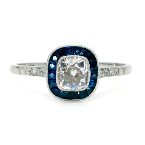 Bague 55 Bague halo en platine, diamants et saphirs 58 Facettes C3A10E2FADA749AA9DACD16984E79745