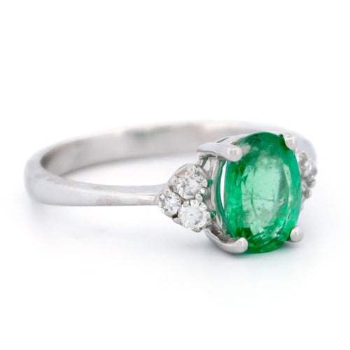 Bague 54 Bague en or blanc 18k, émeraude et diamants 58 Facettes F7D650BDFBEF4822B18867761C14008D