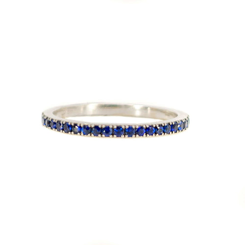 Bague 54 Bague demi-éternité en or blanc 18k avec saphirs 58 Facettes 92F0E2F538E34E5E83ECADA79B18F8D2