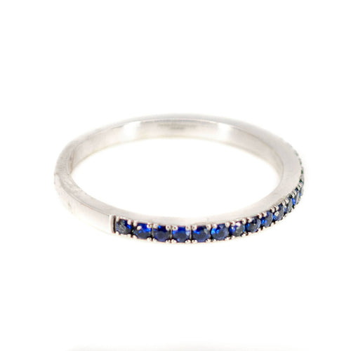 Bague 54 Bague demi-éternité en or blanc 18k avec saphirs 58 Facettes 92F0E2F538E34E5E83ECADA79B18F8D2