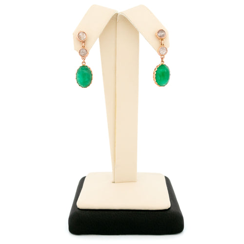 Boucles d'oreilles Boucles d’oreilles pendantes - Émeraudes et diamants taille rose en or 14k 58 Facettes 8060EC94C1E44A3E8465489D27AE75AD