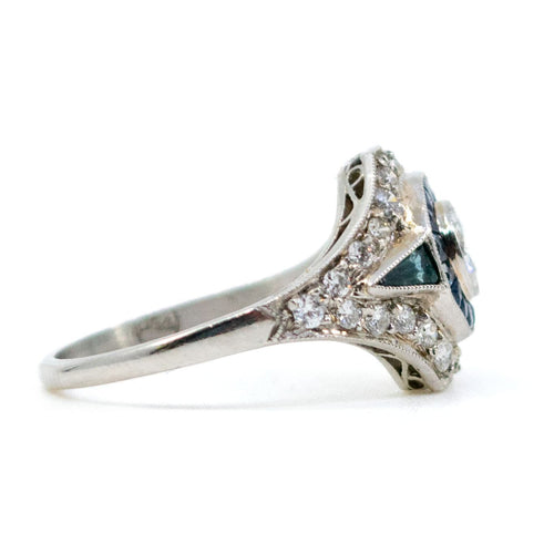 Bague 52 Bague Art déco en platine, diamants et saphirs 58 Facettes 4DC6CBC97F1B4D538C244260B6B76D38