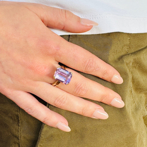 Bague 54 Bague vintage en or jaune 14 ct et améthyste 58 Facettes 2603019