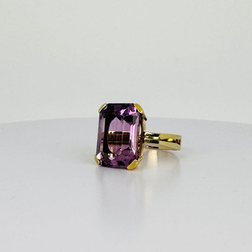 Bague 54 Bague vintage en or jaune 14 ct et améthyste 58 Facettes 2603019