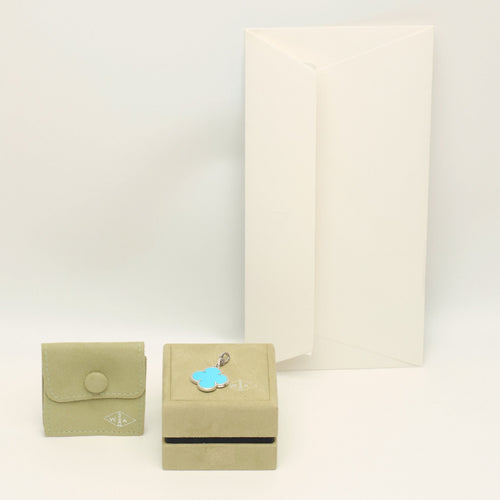 Van Cleef & Arpels Magic Alhambra - Pendentif en or blanc et turquoise 58 Facettes