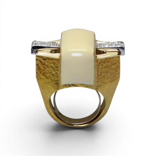Bague 52 David Webb - Bague pavée en or jaune, diamants et émail 58 Facettes