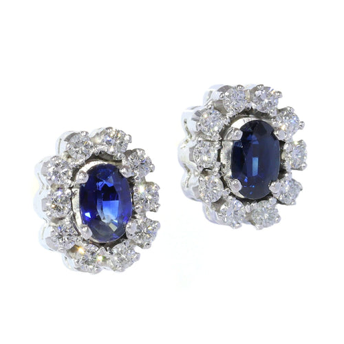 Boucles d'oreilles Boucles d’oreilles en or blanc 18k, saphirs et diamants 58 Facettes 60DECE08030D43909A592D01E333D86D