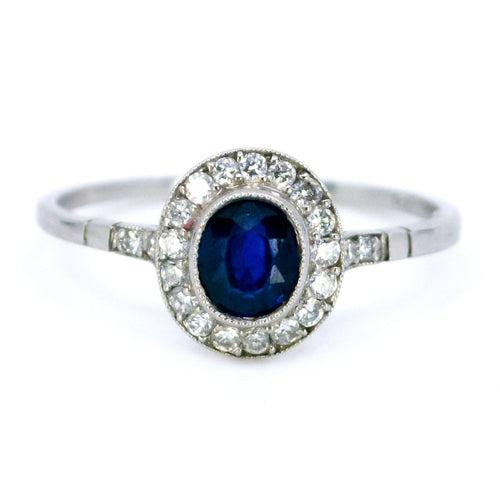 Bague 54 Bague halo en platine, saphir et diamants 58 Facettes 6ED0D62560E04110A6BCE45954990B8A