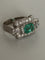 Bague 56 Bague en or gris 18k et platine, émeraude et diamants 58 Facettes LOT 7448