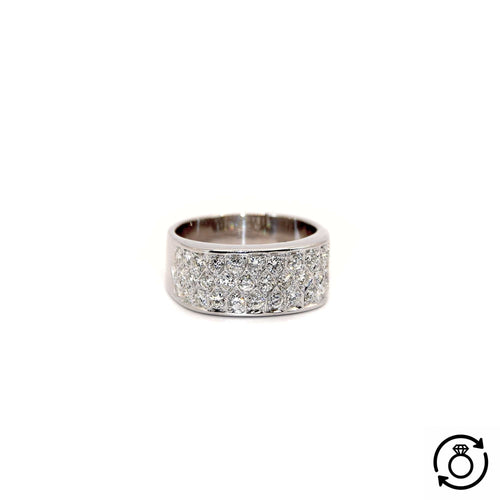 Bague 54 Bague bandeau en or blanc 18k pavée de diamants 58 Facettes 17R