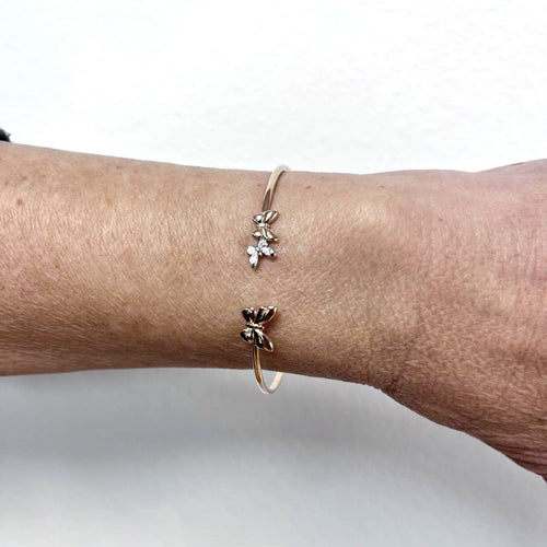 Bracelet Bracelet manchette papillon DODO en or rose et diamants 58 Facettes UKA000128SO