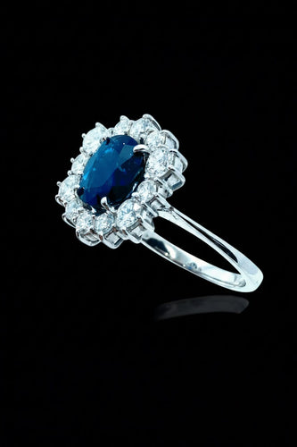 Bague 57 Bague marguerite hexagonale en or blanc, saphir et diamants 58 Facettes