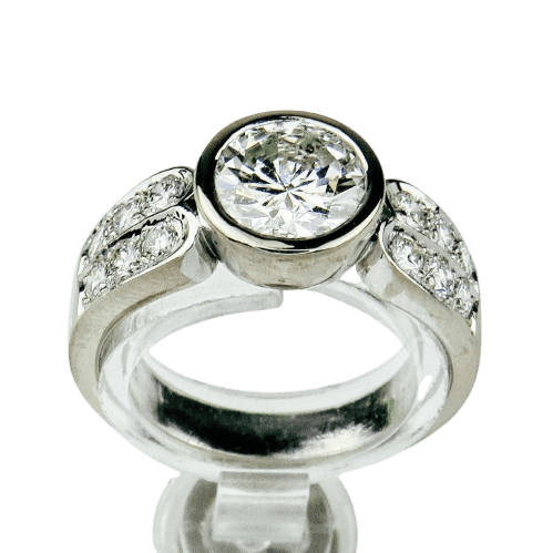 Bague 52 Bague halo vintage en or blanc avec grand solitaire 58 Facettes 1849