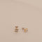 Boucles d'oreilles Boucles d'oreilles - Puces carrées en or jaune et blanc avec brillants 58 Facettes 2504629