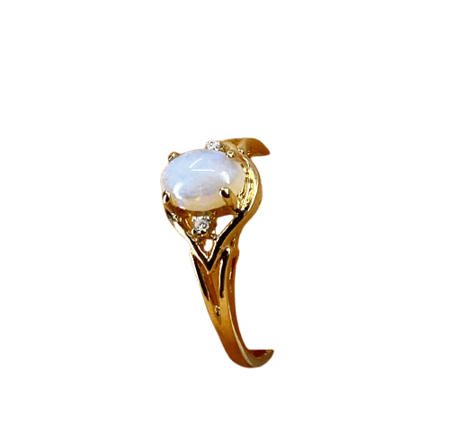 Bague 54 Bague en or jaune 18 carats, opale et diamants 58 Facettes AB729