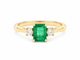 Bague 53 Bague émeraude 0,85 ct en or jaune et diamants 58 Facettes F5073