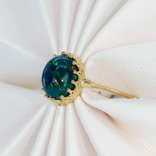Bague 56 Bague en or jaune 14 ct avec opale noire naturelle 58 Facettes R003
