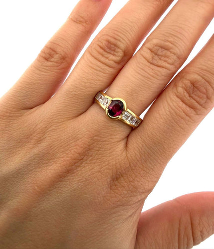 Bague 54 Bague en or jaune avec diamants et rubis 58 Facettes 364/26 D