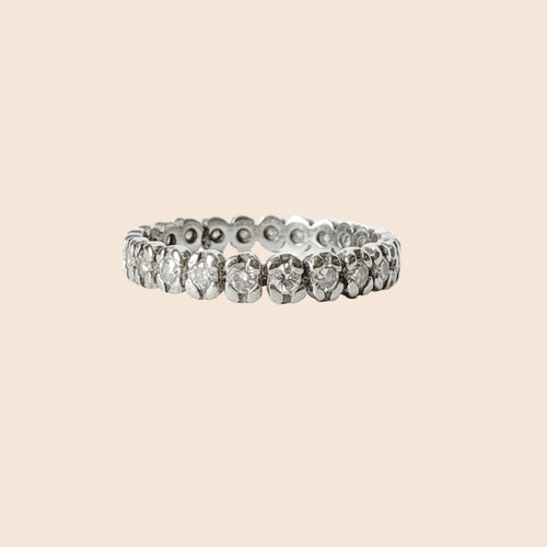 https://cdn.shopify.com/s/files/1/0943/8576/6747/files/alliance-or-blanc-diamants.jpg?v=1779381443