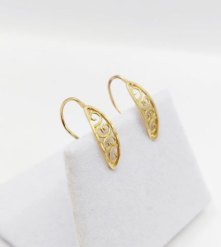 Boucles d'oreilles Dormeuses vintage Art nouveau en or 18k filigrané 58 Facettes A07235