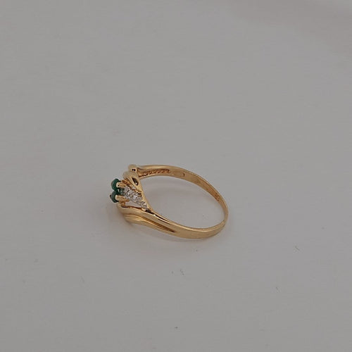Bague 55 Bague en or jaune, émeraudes et brillants 58 Facettes 2584671