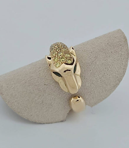 Bague 52 Bague panthère en or jaune, émeraudes et diamants 58 Facettes 2820180