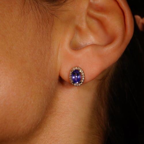 Boucles d'oreilles Boucles d'oreilles en or jaune 18 ct, tanzanites et diamants 58 Facettes E013