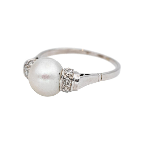 Bague 55 Bague en or blanc et platine, perle et diamants 58 Facettes 5488787CN